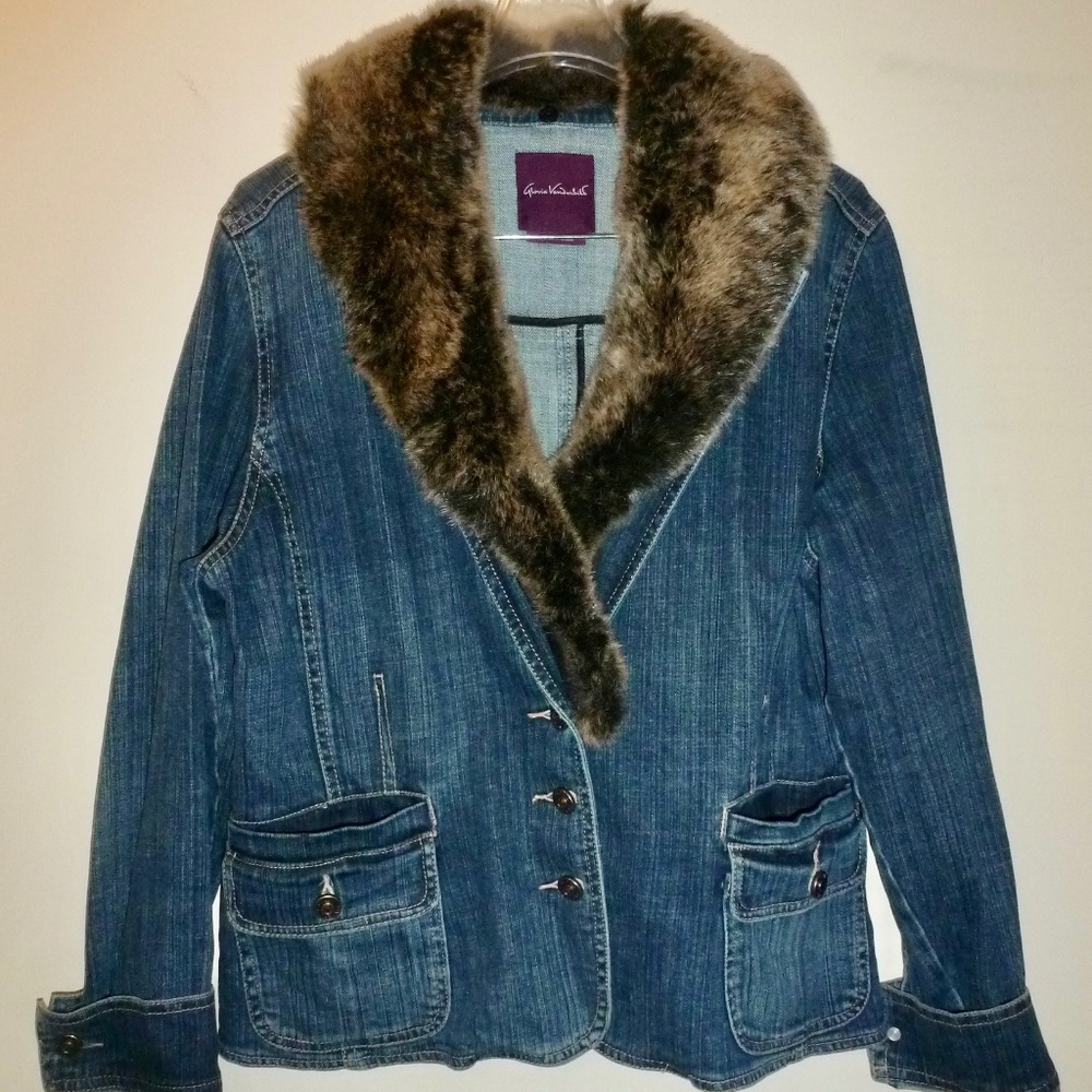 Vintage Gloria Vanderbilt Women’s Denim Jacket w Removable Fur Collar - Size L